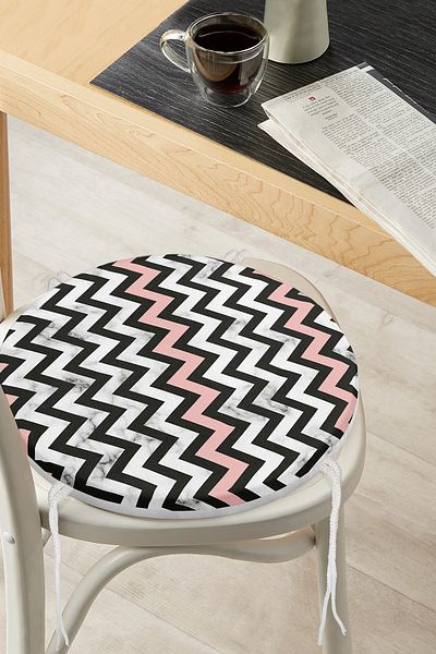 Realhomes Colorful Geometric Zigzag Pattern Digital Printed Round Zippered Chair Cushion with Marble Floor