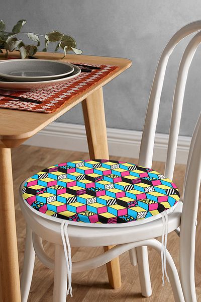 Realhomes Modern Round Zippered Chair Cushion with Modern Geometric Cube Pattern on Colorful Background