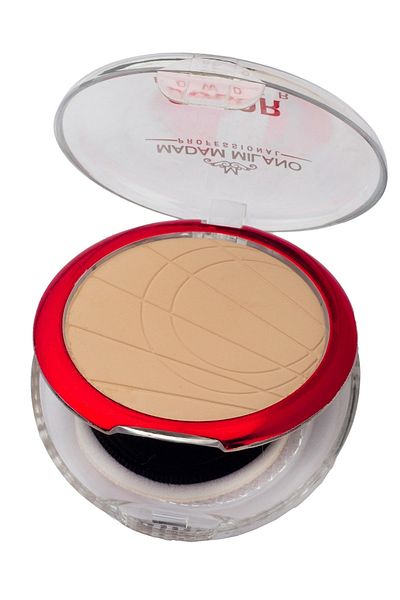 Madam Milano Matte Powder 01 - Professional Sponge and Mirror