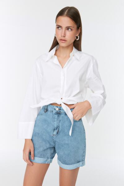 Trendyol Collection Modré džínové šortky s vysokým pasem TWOSS22SR00143