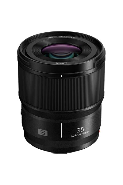 PANASONIC Lumix S 35mm F/1.8 Lens