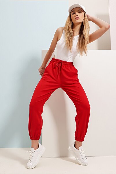 Trend Alaçatı Stili Women's Red Seasonal Elastic Two Thread Sweatpants Alc-Y2933