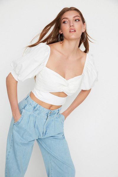 Trendyol Collection X Sagaza Studio Ecru kravata Detailní popelínová halenka TPRSS22BZ00002