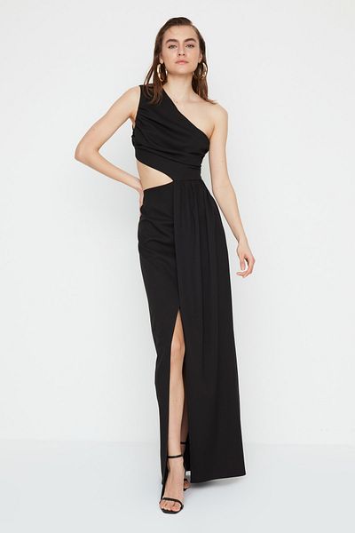 Trendyol Collection X Sagaza Studio Schwarzes Abendkleid mit One-Shoulder-Cut-Out-Detail TPRSS22AE00070