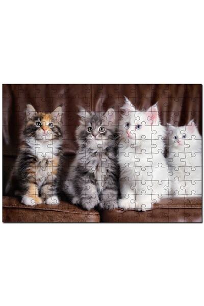 Cakapuzzle Kahverengi Deri Koltukta Sevimli 4 Kedi 255 Parça Puzzle Yapboz Mdf (ahşap)