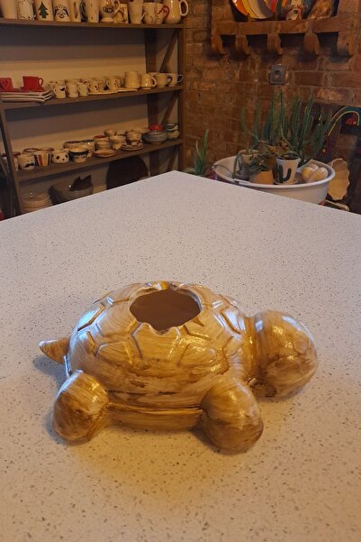 Ayşegül'ün Seramik Atölyesi صينية رماد سلحفاة مزخرفة مصنوعة يدويًا من السيراميك