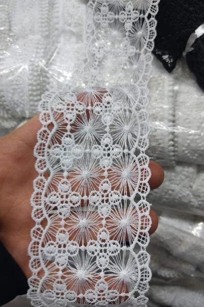 DUAYEN Güpür Dantel Merkez Motif Ara Desen 8 Metre