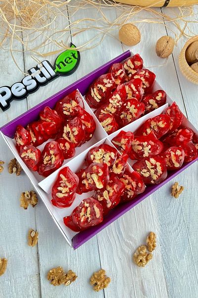 Sultan Pestil 1000 جرام رغوة بالرمان والجوز