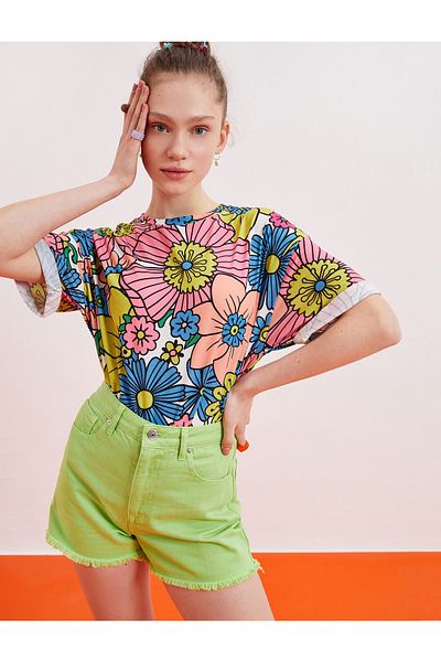 Koton Mini-Jeansshorts mit Taschen im Destroyed-Look