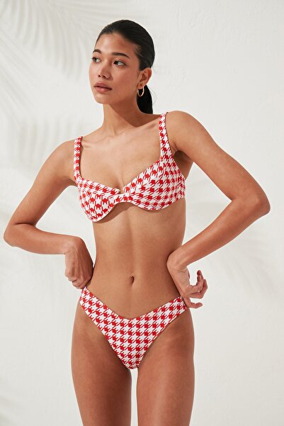 Beach&Beyond Kadın Kazayağı V Kesim Bikini Altı