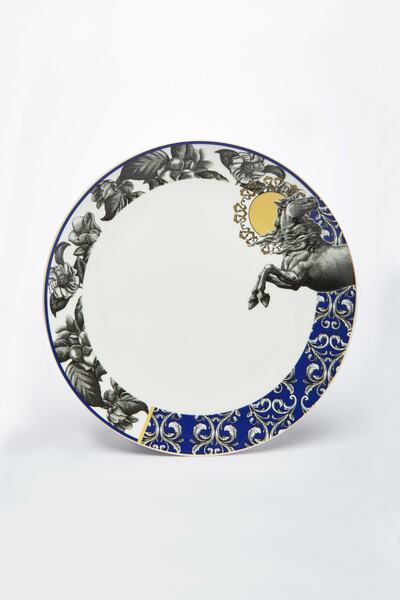 Martius Mythoslover Servis Tabağı