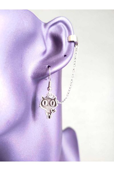 Fugusugu Cute Cat Tragus Compression Chain Earrings
