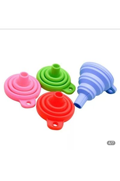 Bitti Bitecek 2 Pieces Mini Foldable Silicone Funnel