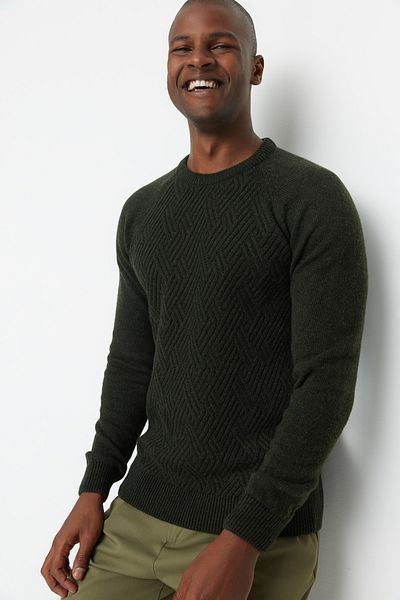 Trendyol Collection Khakifarbener Strickpullover – Slim Fit, Rundhalsausschnitt, Raglanärmel, Wollmischung, Strukturiert TMNAW22KZ0290