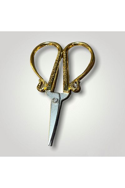 HaRe Home Gold Embroidered Heart Shaped Engagement Ribbon Scissors