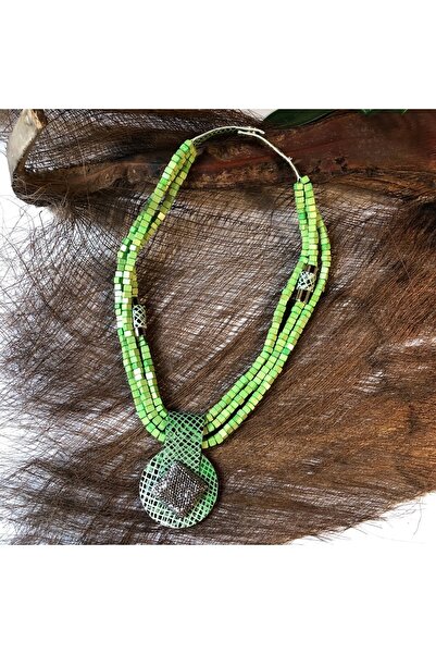 AGG TASARIM Yeşil Boncuklu Deri Uzun Kolye