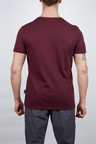 Alpinist Men's Albino Basic T-Shirt - Cherry
