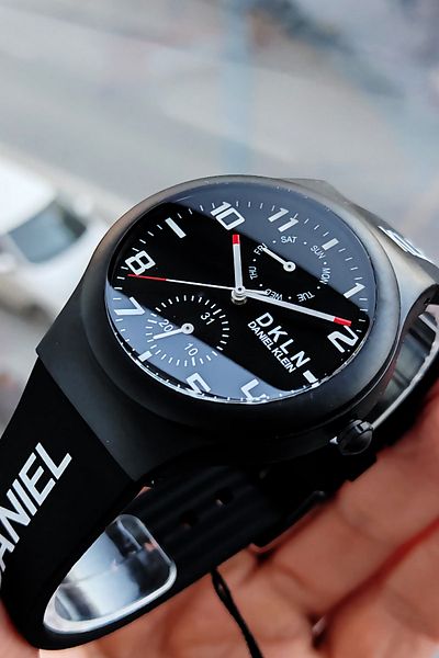 Daniel klein hotsell black watches