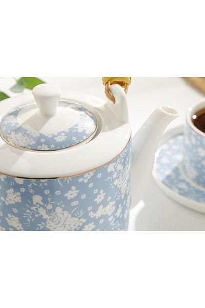 English Home Bloom New Bone Teapot 1 Liter White - Blue