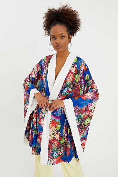 Quincey Kimonos & Caftans