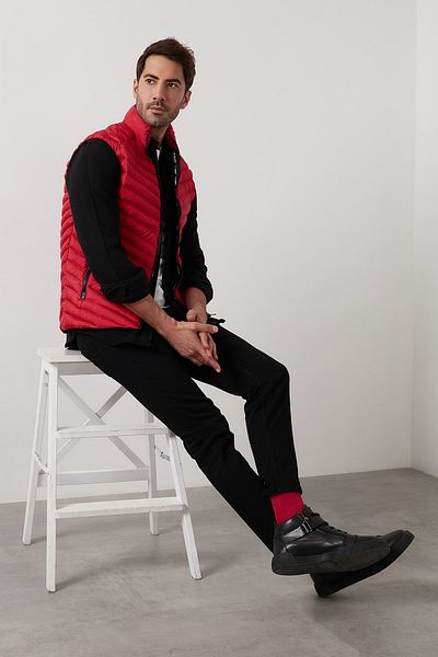Buratti Slim Fit Stand Collar Quilted Puffer Vest MEN'S VEST 5852004