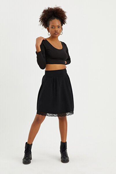 Quincey Lace Detail Skirt