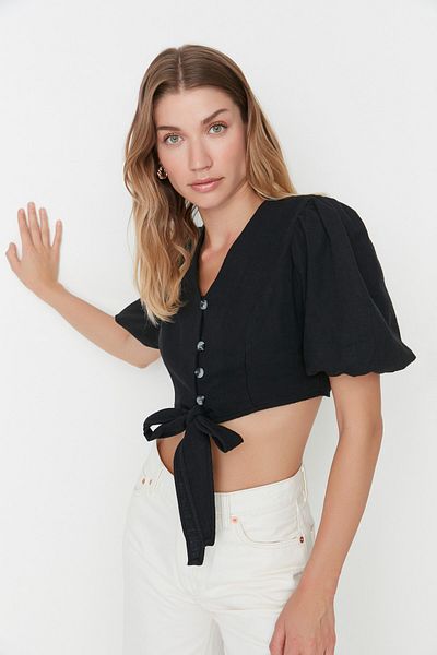 Trendyol Collection Black Belted Blouse TWOSS21BZ1261