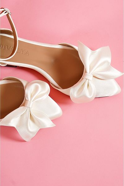 DİVOLYA Mambo Beige Satin Bow Ankle Strap Pointed Toe Casual Ballet Flats