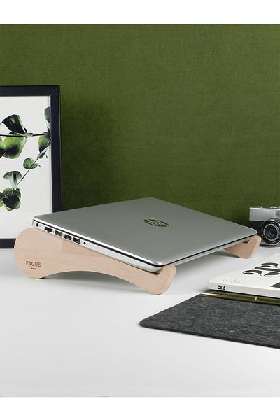 Fagus Wood Cosmo Laptop Stand