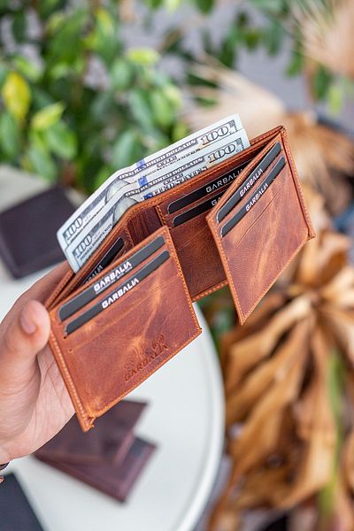 Garbalia Porto Genuine Leather Classic Crazy Tan Men's Wallet with Loose Card Holder