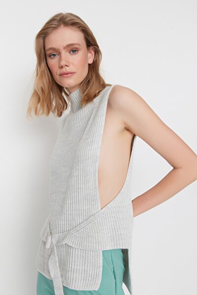 Trendyol Collection Gray Belted Knitwear Sweater TWOAW22BZ0008