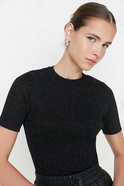 Trendyol Collection Black Crew Neck Knitwear Blouse TWOAW23BZ00006