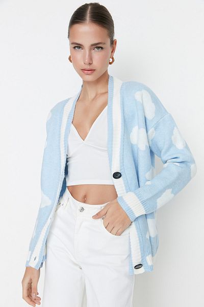 Trendyol Collection Blau gemusterter Strickcardigan mit Knopfleiste TWOAW21HI0231