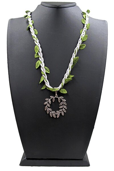 LEYLAKİ El Örgülü Yaprak Kolye