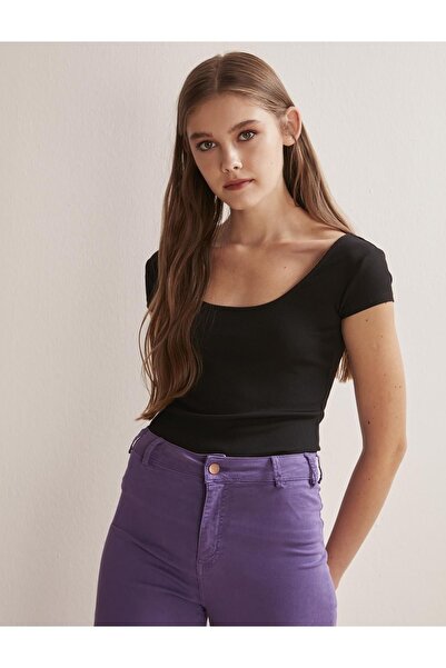 Jimmy Key Női fekete Slim Fit négyszögletes galléros rövid ujjú blúz