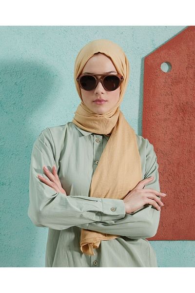 BURDEN IPEK Daria Aerobin Jazz Shawl Gold