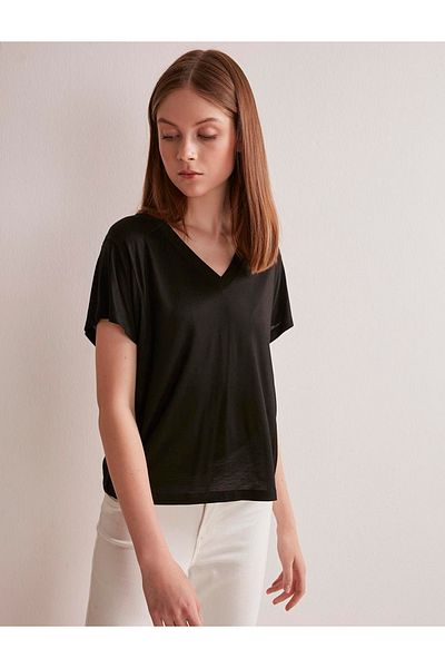Jimmy Key Tricou de damă cu mânecă neagră cu decolteu în V