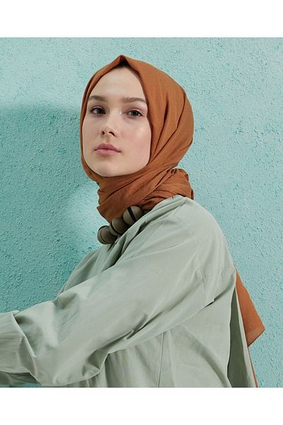 BURDEN IPEK Daria Aerobin Jazz Shawl Tan