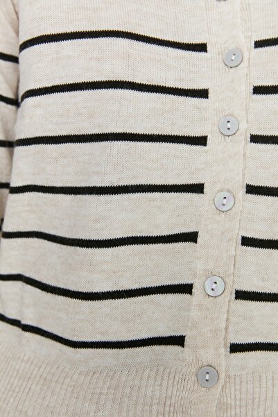 Trendyol Collection Polo Neck Beige Knitwear Cardigan - TWOAW22HI0241