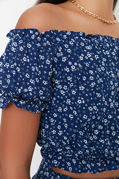 Trendyol Collection Bluză Albastru Guler Carmen TWOSS22BZ0811