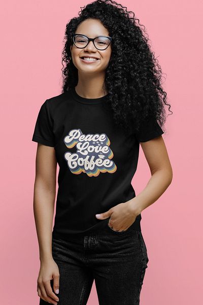 SUNFREE Peace Love Coffee Μπροστά Εκτυπωμένο Κανονικό Unisex Μαύρο T-shirt