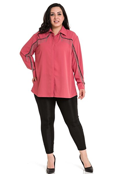 DISENTIS MODEST قميص نسائي وردي كبير الحجم مزين بسلسلة ومهدب وفتحة مخفية