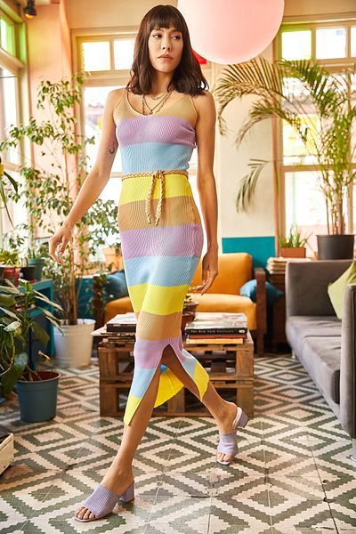 Olalook Gestreiftes beigefarbenes gestricktes Strickkleid mit Gürtel und Riemen für Damen ELB-19001717
