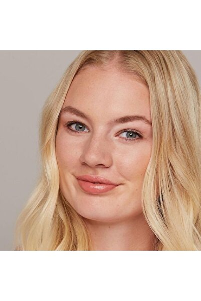 Essence Lipstick Ruj Perfect Shine No 01 Perfect Moment