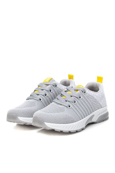 XTI Sneaker - Grau - Flacher Absatz