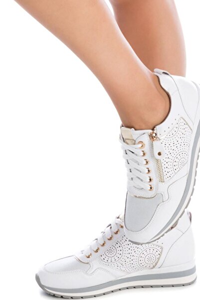 XTI Sneaker - Weiß - Flacher Absatz