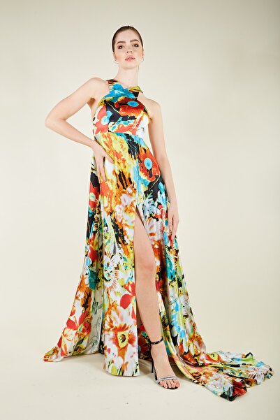 Silk Parade %100 Ipek Çok Renkli Yırtmaç Detaylı Kuyruklu Yaz Davet Elbisesi