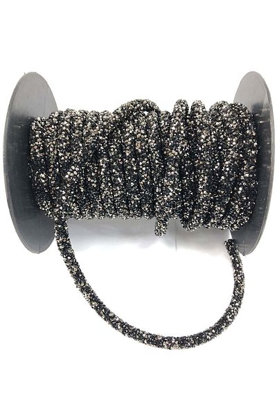 Hobigram Panglică tubulară brodata cu margele negre antracit – Design special, accesoriu, producție de calitate, stil atrăgător