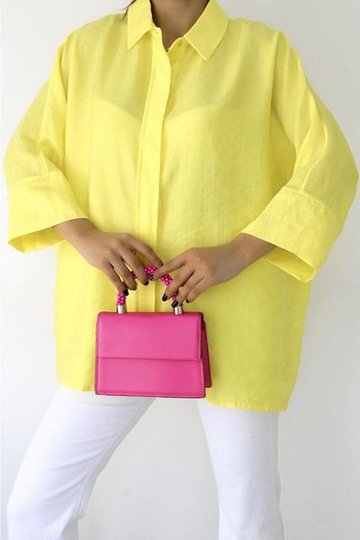 FEMELLE Gelbes Oversize-Shirt mit verstecktem Knopf für Damen, bequeme Passform, Fledermausärmel, lockere Passform, 50 % Baumwolle, 50 % Viskose