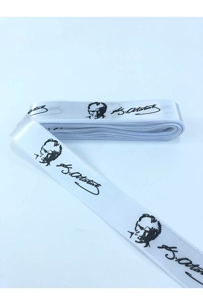 Hobigram Сатенена панделка с шарка на Ататюрк, ширина 3 см, цена 1 метър – панделка, стилен дизайн, дамски аксесоар